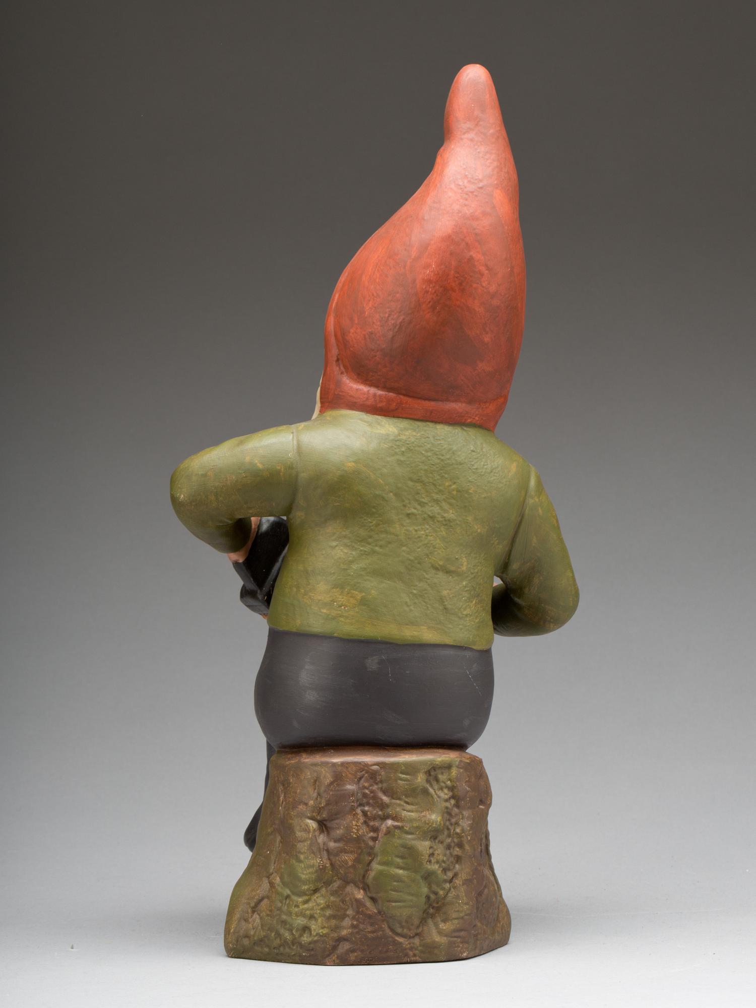 TOMTE, keramik. Modern tillverkning.