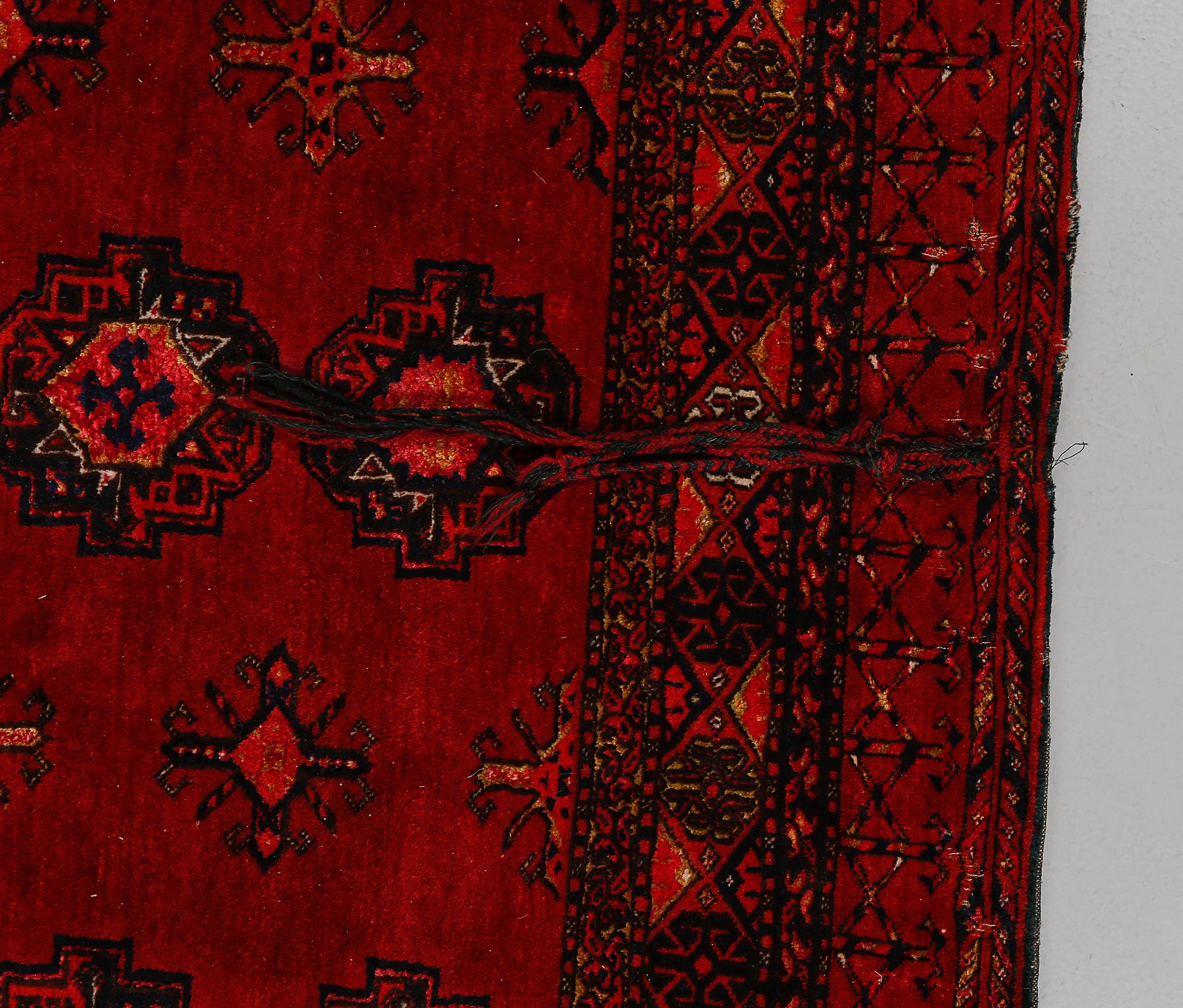 SÄCK, Tekke, Turkmenistan, troligen semiantik, ca 178 x 108 cm. Bag, Tekke, Tukrmenistan,  MORE THAN 50 YEARS OLD.