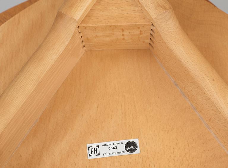 HANS J WEGNER, matgrupp, 6 st "Hjertestolen" och bord, Fritz Hansen, Danmark ca 1963.
