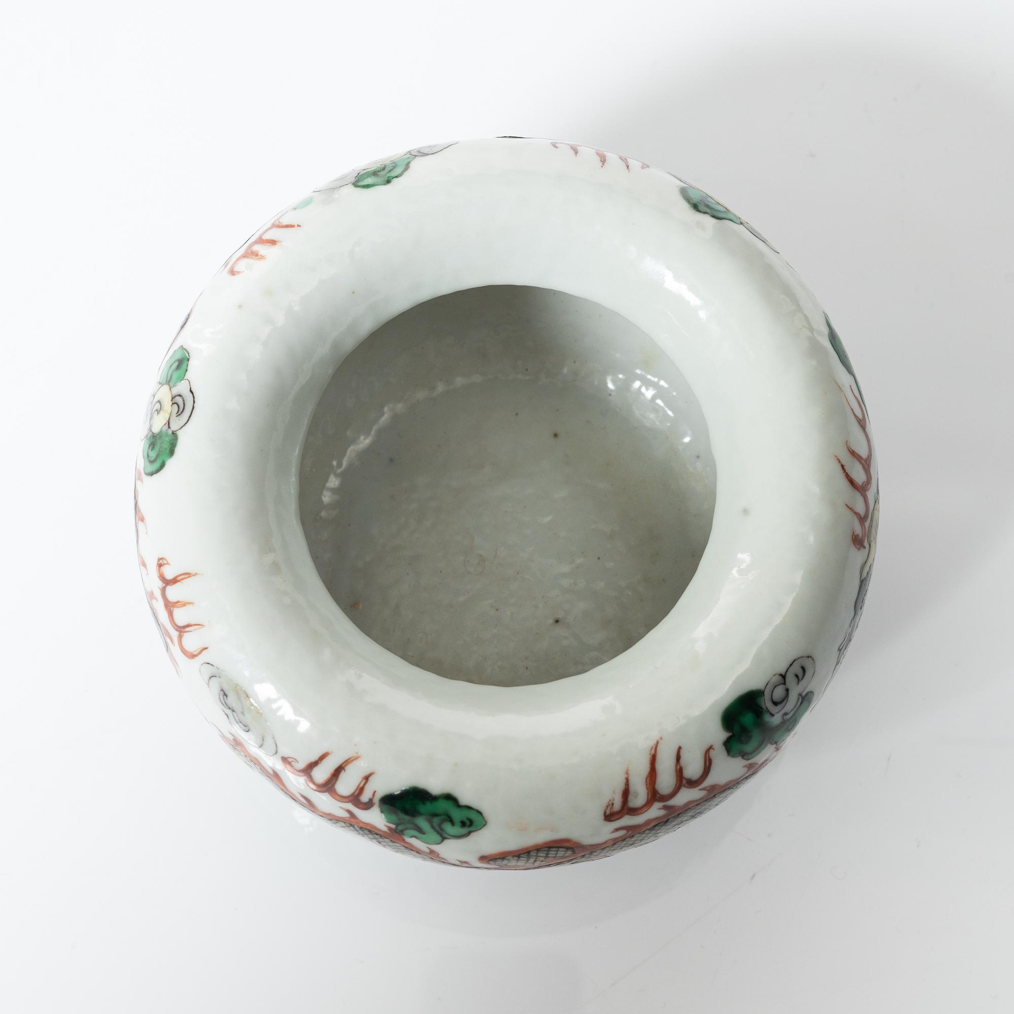 Penselbad, porslin, Kangxistil, 1900-tal.