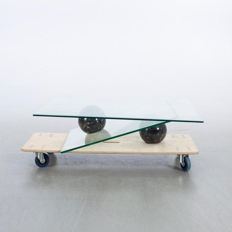 COFFE TABLE, marble and glass, second half of the 20th century, Italy.