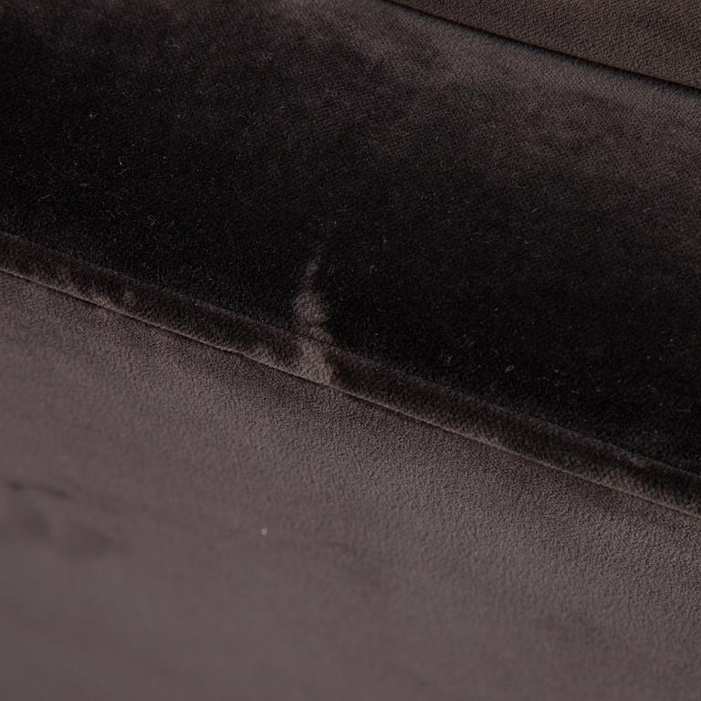 Josef Frank, a 'Liljevalchs' sofa, Svenskt Tenn, Sweden, recent production.