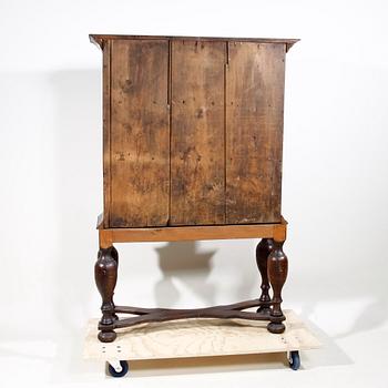 SKÅP, barock, delvis 1700-tal.