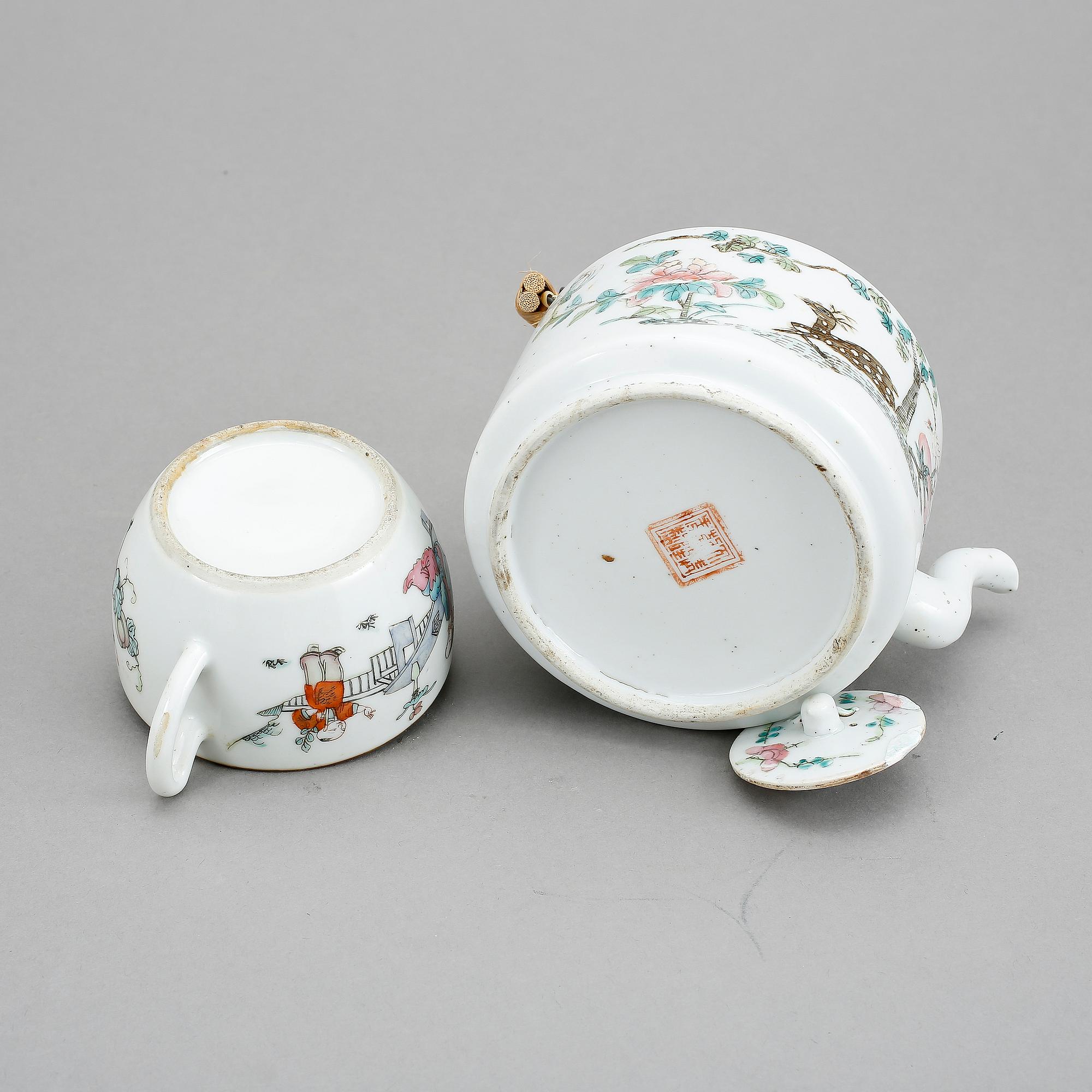 KANNOR, 2 st, porslin, Kina, 1800-tal.