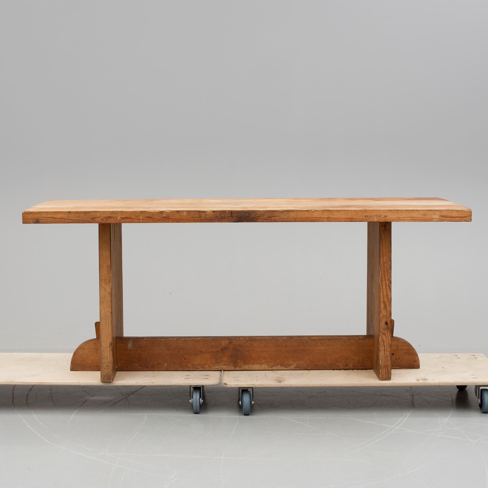 BORD, "Lovö", Axel Einar Hjort, Nordiska Kompaniet, Stockholm, 1930-tal.