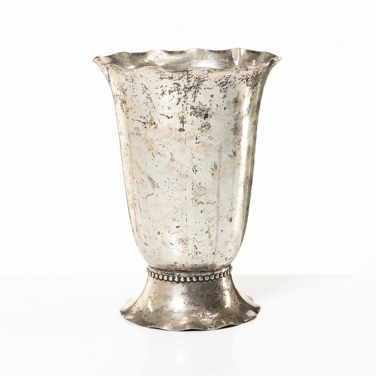 C.G. Hallberg, CG Hallberg, bägare, silver, Stockholm 1931.