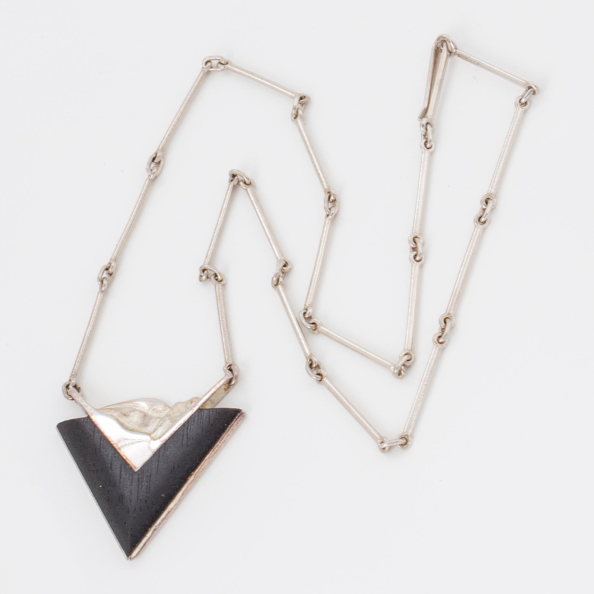 PENDANT, sterling silver, ebenholts, Zoltan Popovits, Lapponia 2008.