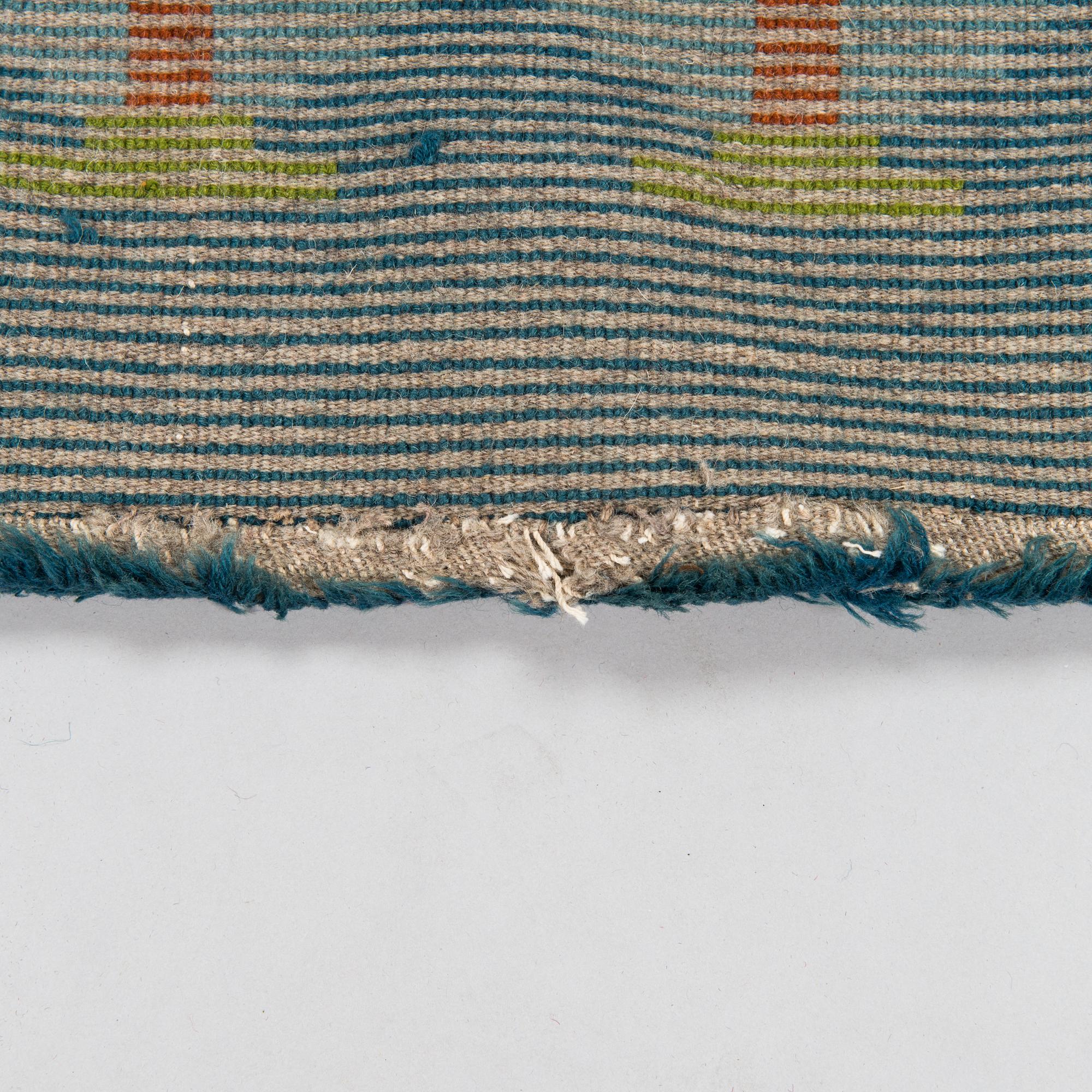 Ilona Jalava, A Finnish long pile rya rug, for Friends of Finnish Handicraft. Circa 200 x 135 cm.