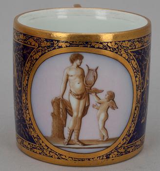 KOPP OCH FAT, Royal Porcelain Manufactory, Berlin 1800-talets första hälft.