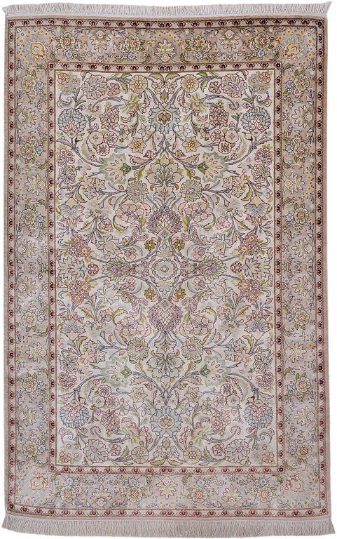 A rug, Old silk Hereke, ca 164 x 106 cm.