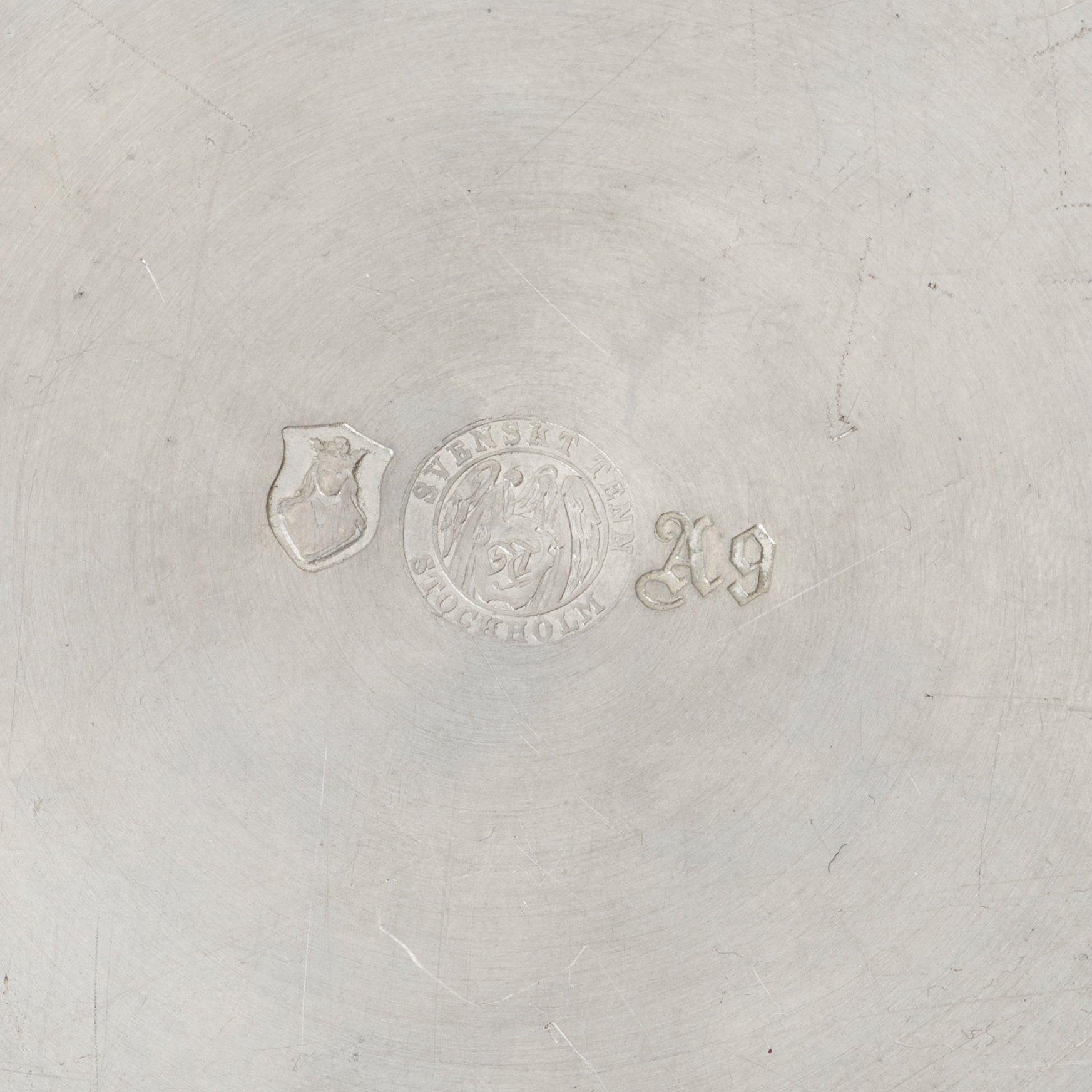 Estrid Ericson, a pewter and brass box with cover, Svenskt Tenn, Stockholm 1951.