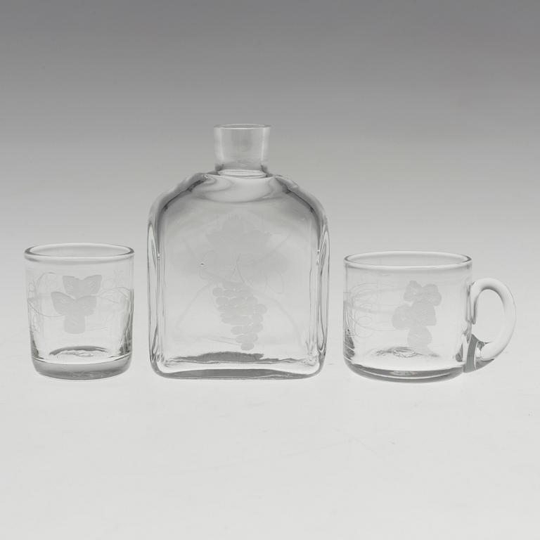 A set of 26 glasses by Reijmyre Glasbruk.