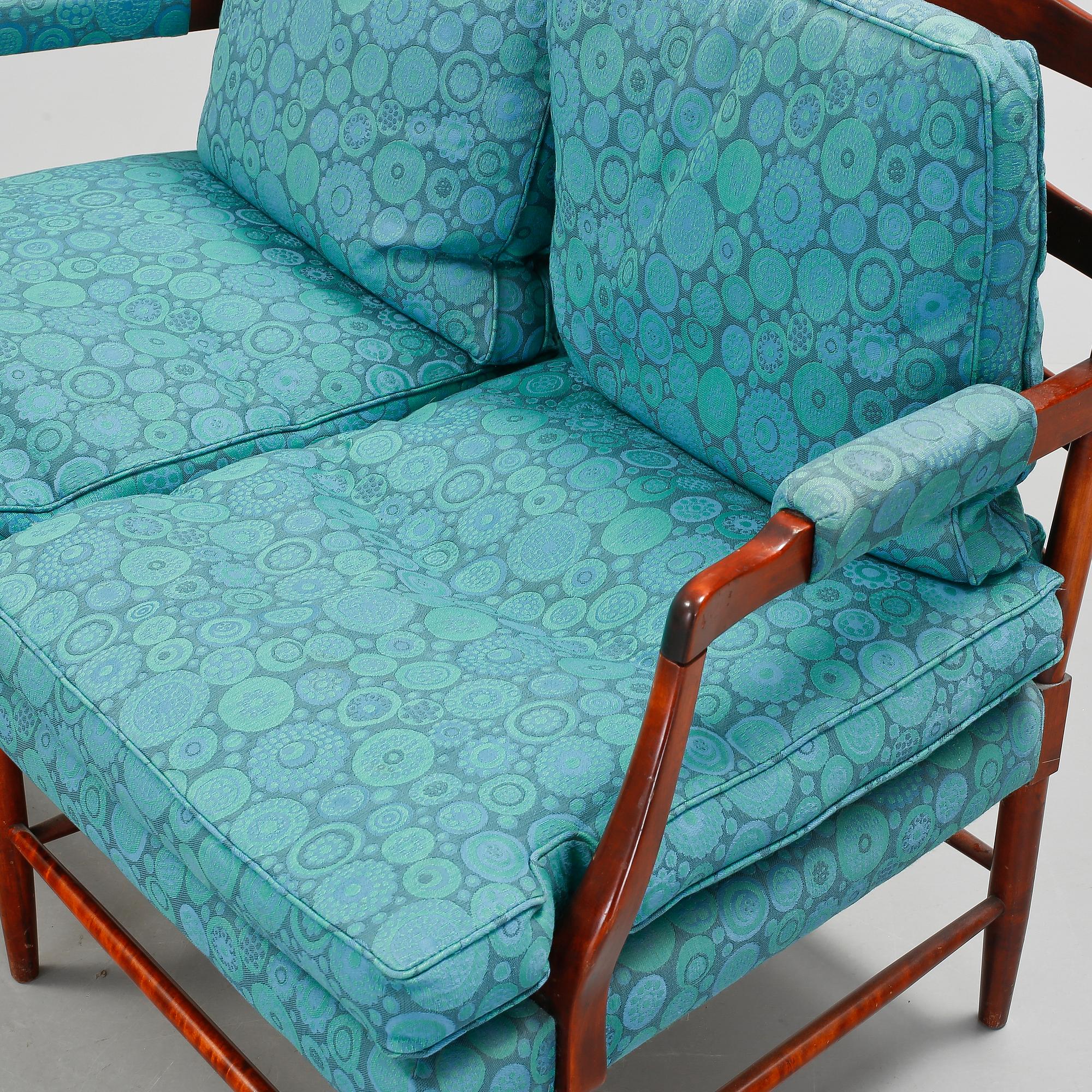 SOFFA OCH 2 FÅTÖLJER, Gripsholmsmodell, 1960-tal.