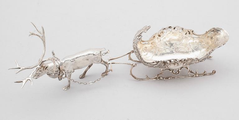 SKÅL, silver, 1900-talets andra hälft. Vikt ca 432 gram.