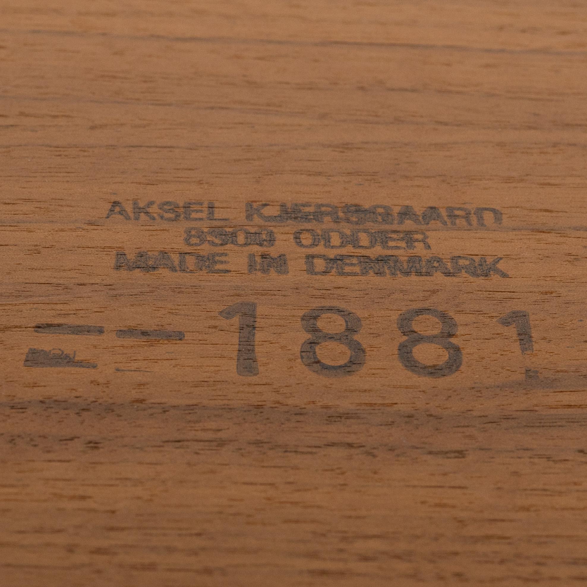 Aksel Kjersgaard, soffbord, modell 1881, Odder, Danmark.
