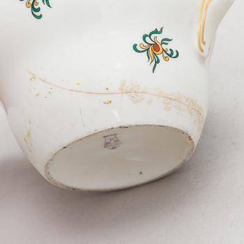 A ca 23-piece Dragon decorated coffee set, Arabia Finland 1920s-30s.