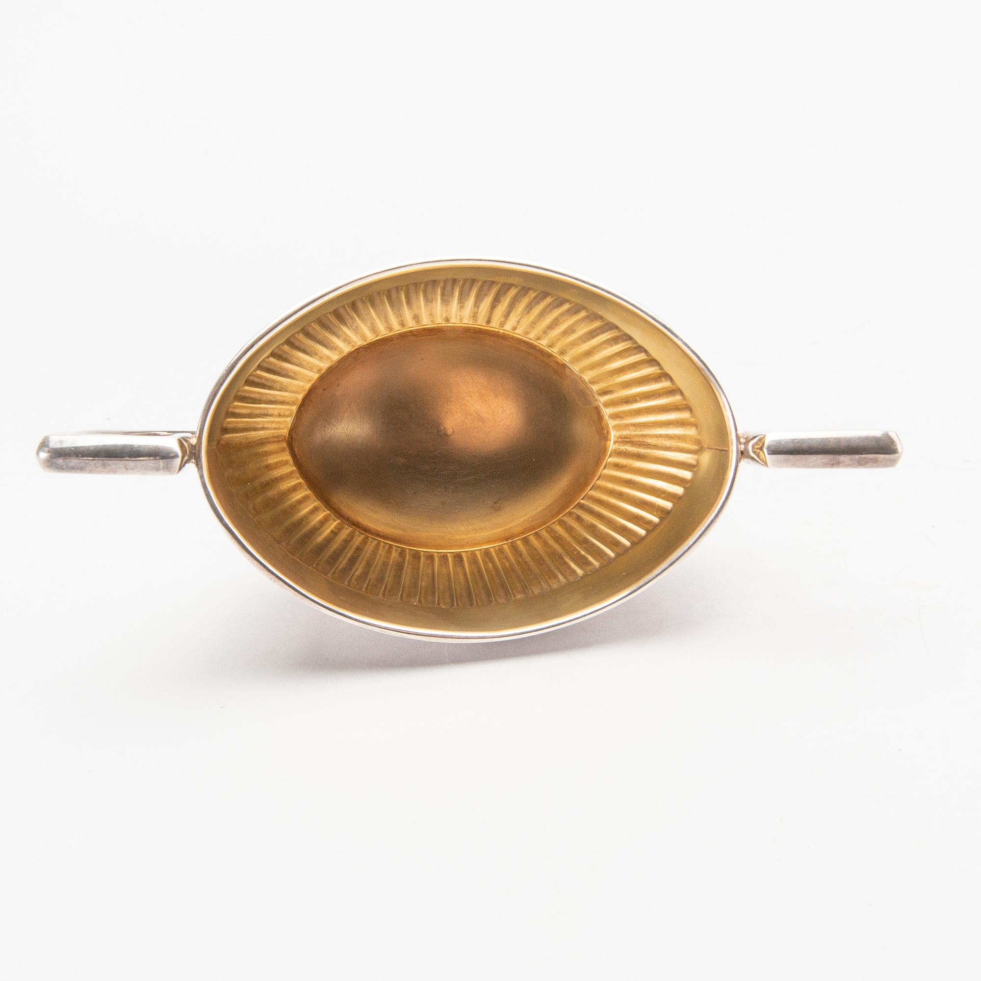 A three piece silver coffee service mark of CG Hallberg Stockholm 1916, weight 896 gram.