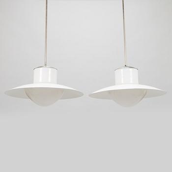 Paavo Tynell, taklampor, ett par 1602/1673, Idman.