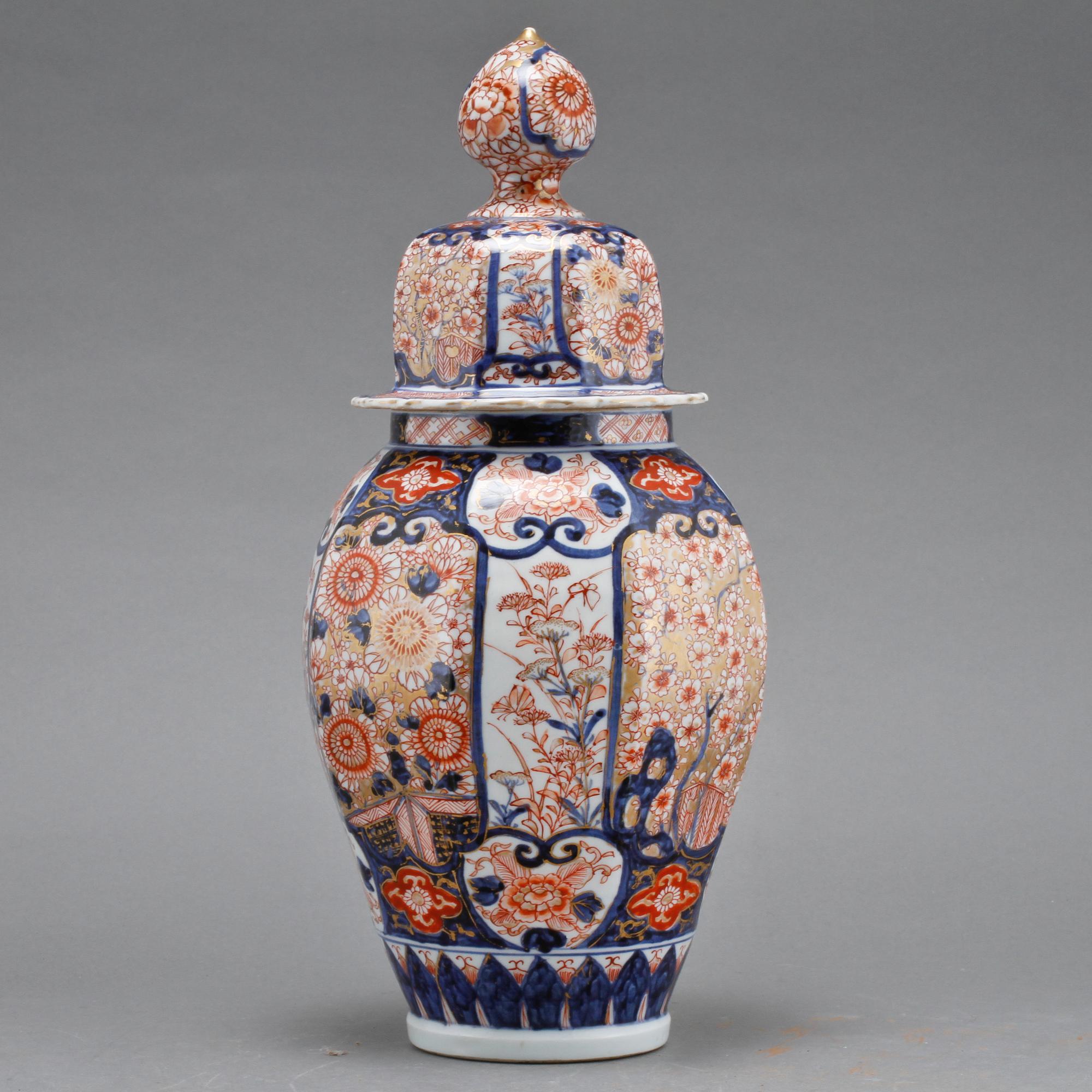 LOCKURNA, porslin, Japan, 1800-tal.