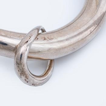 Bangle, Georg Jensen, "Offspring" sterling silver, ca 50 g, innercircumference approx 19 cm.