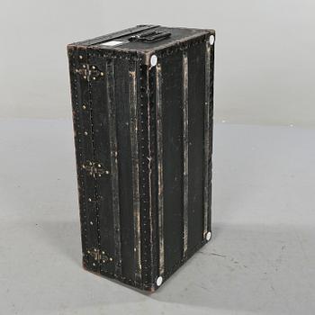 KOFFERT, 1900-tal.