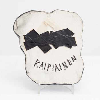 Birger Kaipiainen, uniikki reliefi, "Viola" signeerattu "Kaipiainen".