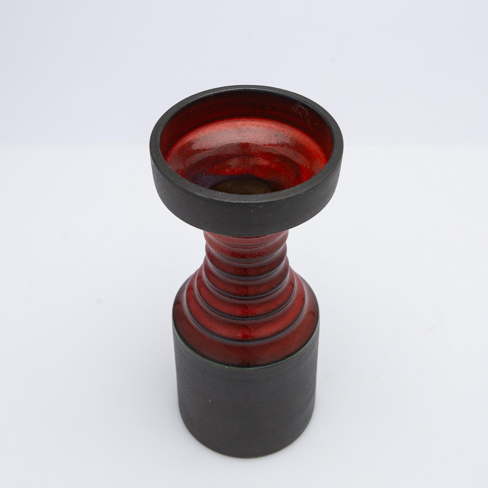 Åke Palmgren, vase, The Pottery Ystad AB, 1960s.