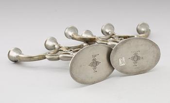 KANDELABRAR, 1 par, tenn, Just Andersen, Danmark 1928.