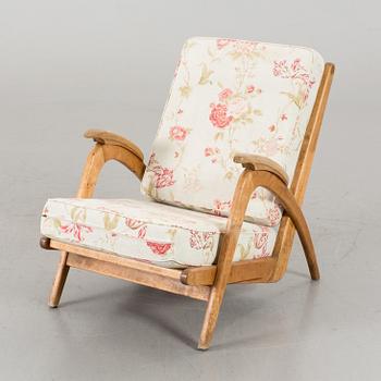 A ARMCHAIR FROM SECOND HALF OF 20TH CENTURY.