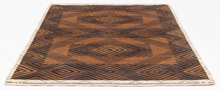 Ingrid Dessau, a carpet, "Kreta"  flat weave, ca 248 x 180 cm, signed KLH ID.