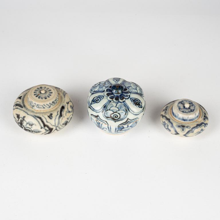 A group of three blue and white boxes with covers, South East Asia, 16/18th Century.