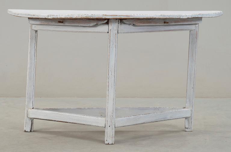 MÅNBORD, 1800-tal.