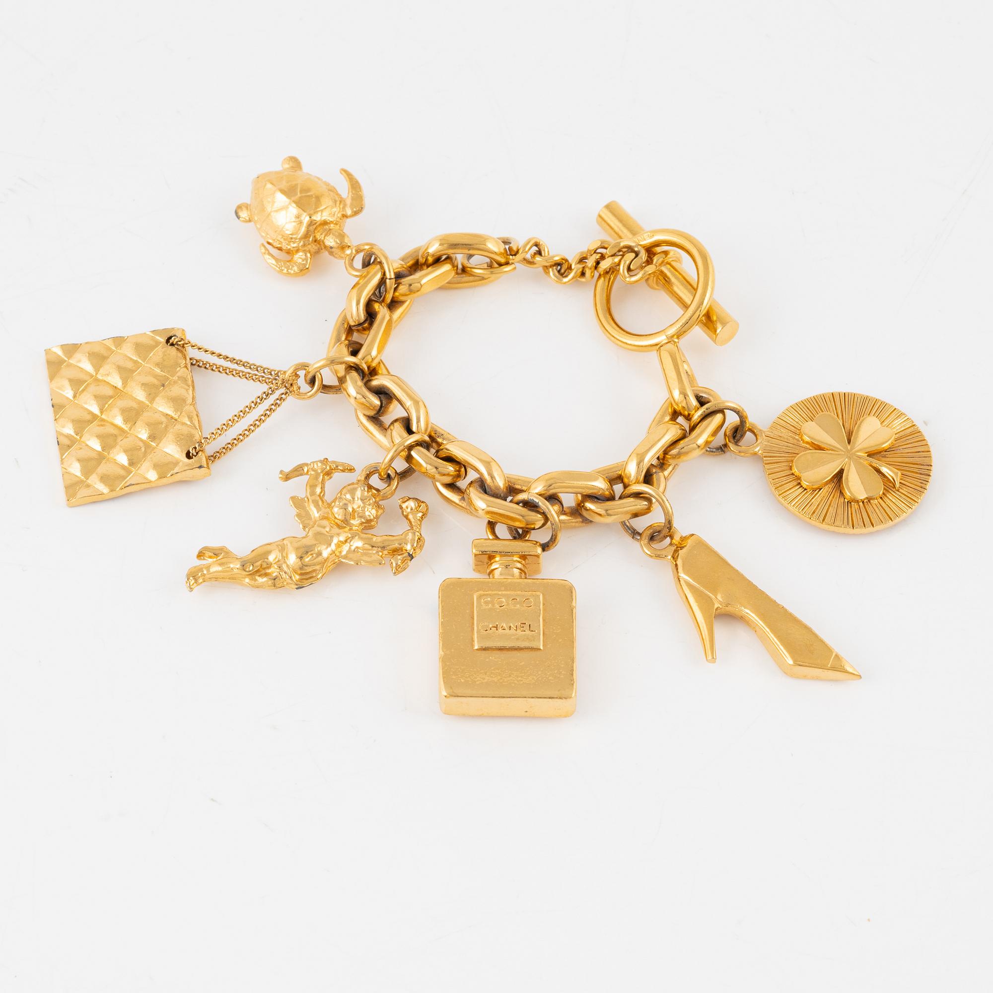 Chanel, Armband med berlocker, tidigt 1980-tal.