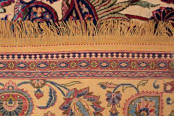 A rug, semi-antique, silk Kashan relief (souf), ca 196 x 129.5 cm (as well as 1,5 cm flat weave at one end).