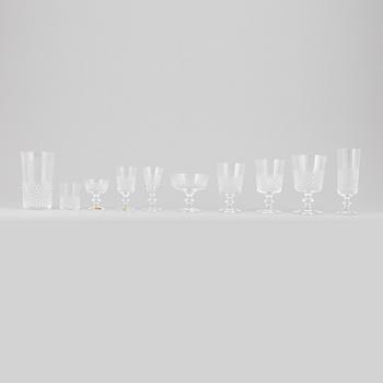 Vicke Lindstrand, a 109 piece 'Diamant' glass service, Kosta.