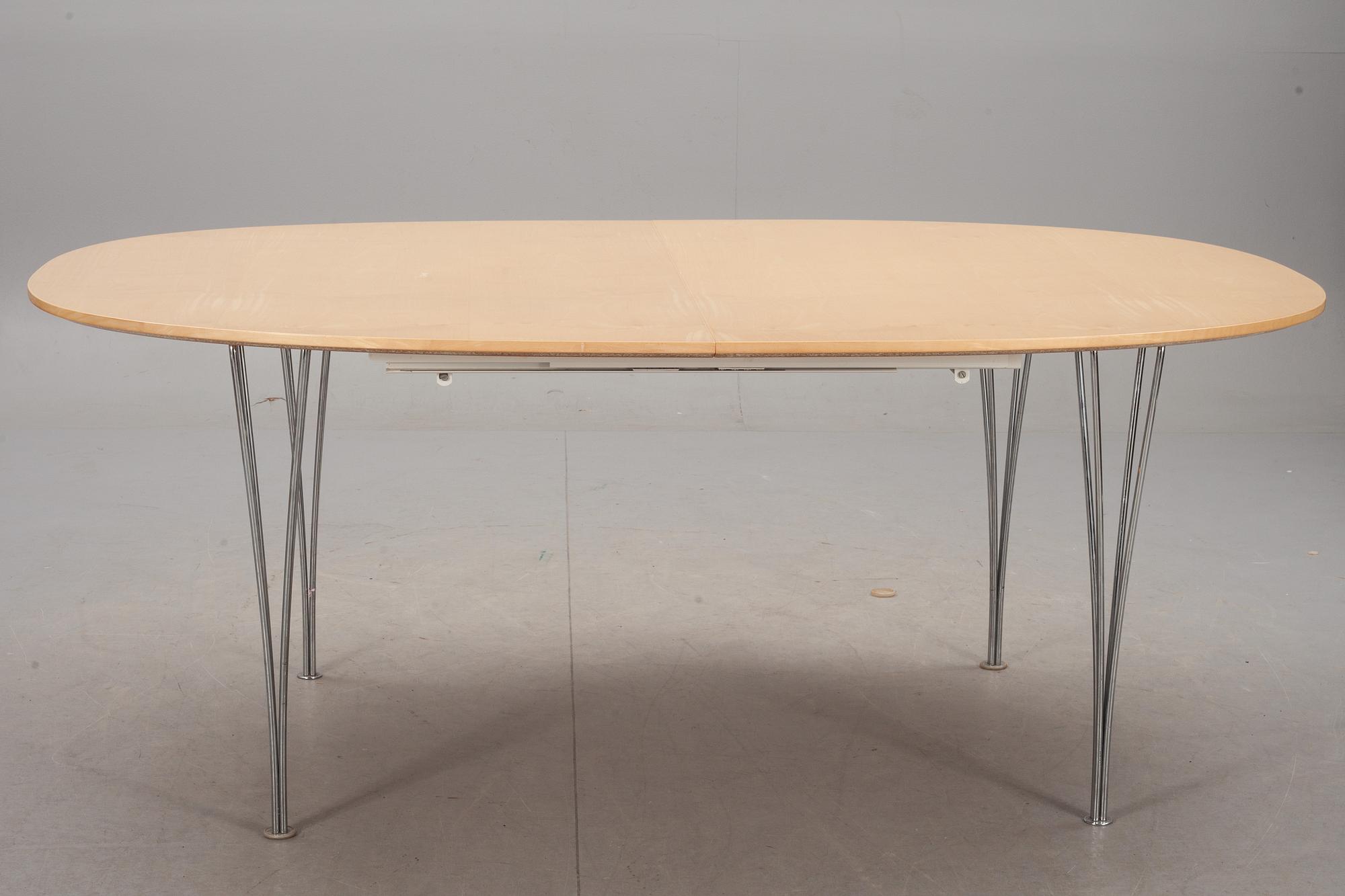 BORD, "Superellips", Bruno Mathsson och Piet Hein för Fritz Hansen.