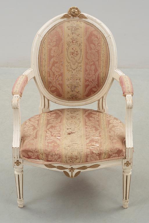 KARMSTOL, gustaviansk stil, 1900-tal.