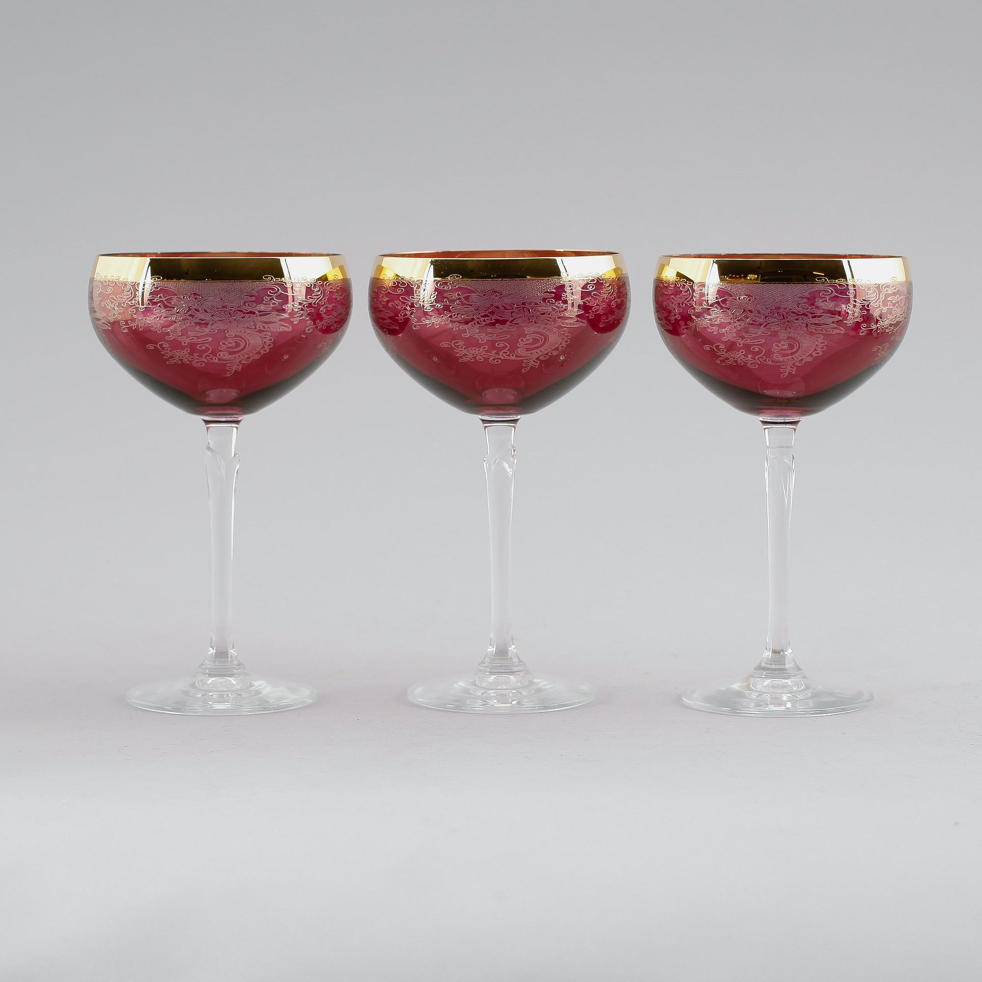 CHAMPAGNESKÅLAR, 12 st, glas, Böhmen, 1900-talets mitt.