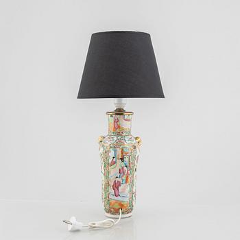 A vase/tablelamp, China, Qing dynasty, laterpart ofthe 19th century.