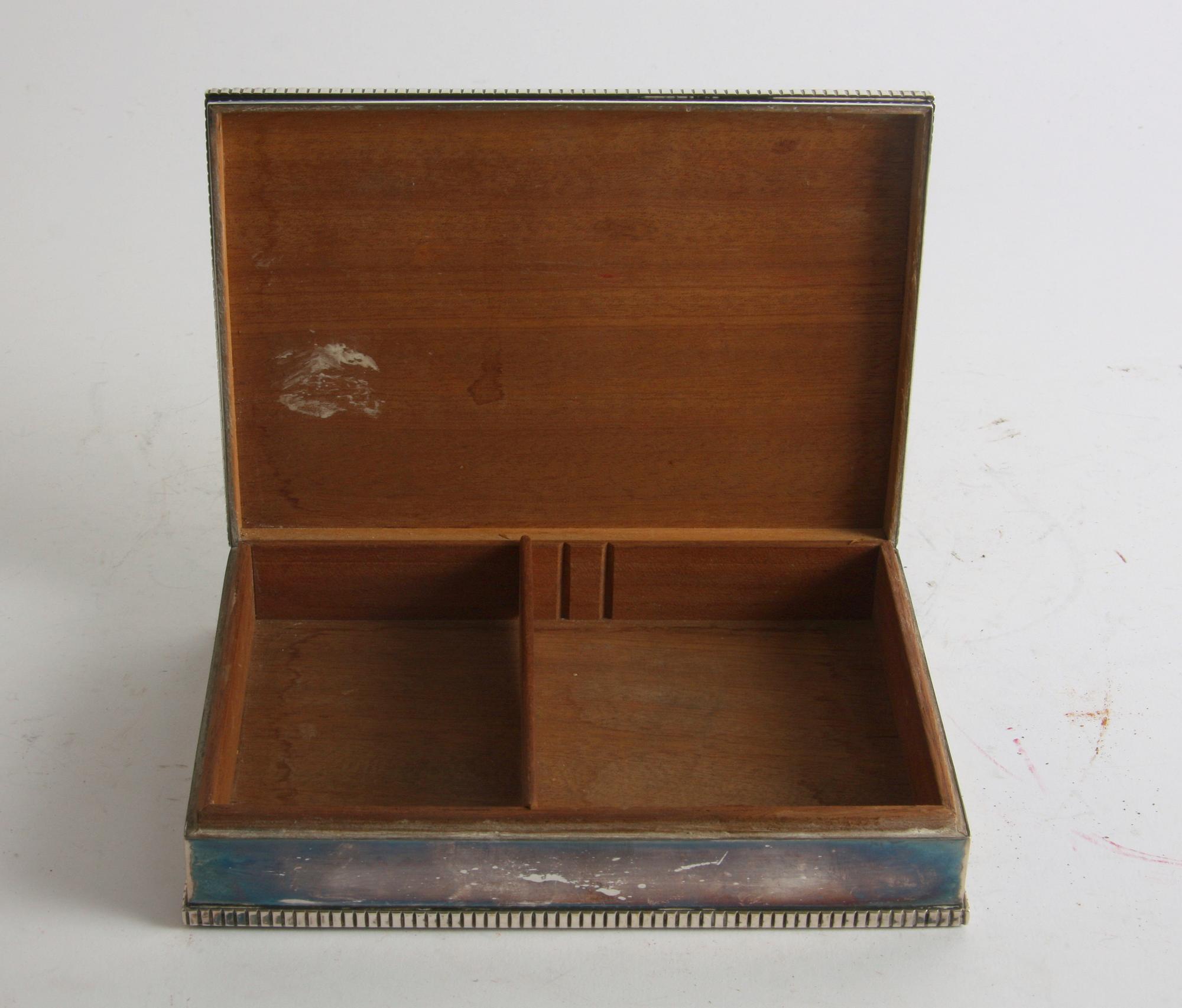 CIGARETTSKRIN, silver, svenska importstämplar.