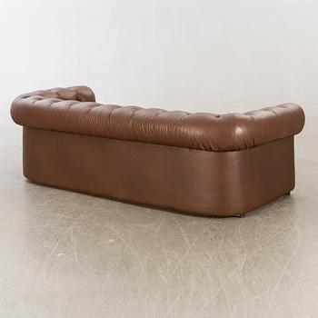 Sofa, Chesterfield model, leather.