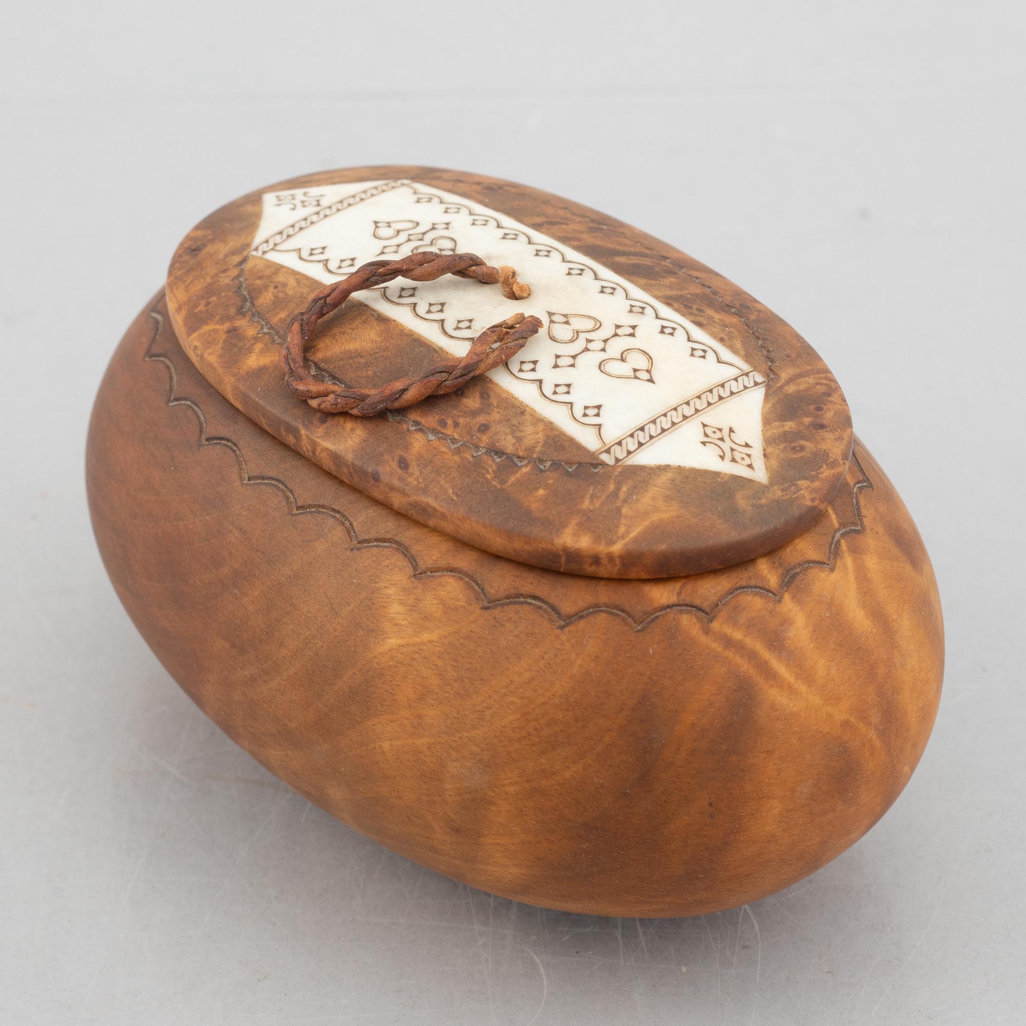 Per Sunna, a birch box with an engraved reindeer horn panel, signed.