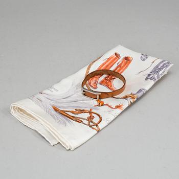 HERMÈS, armband samt scarf.