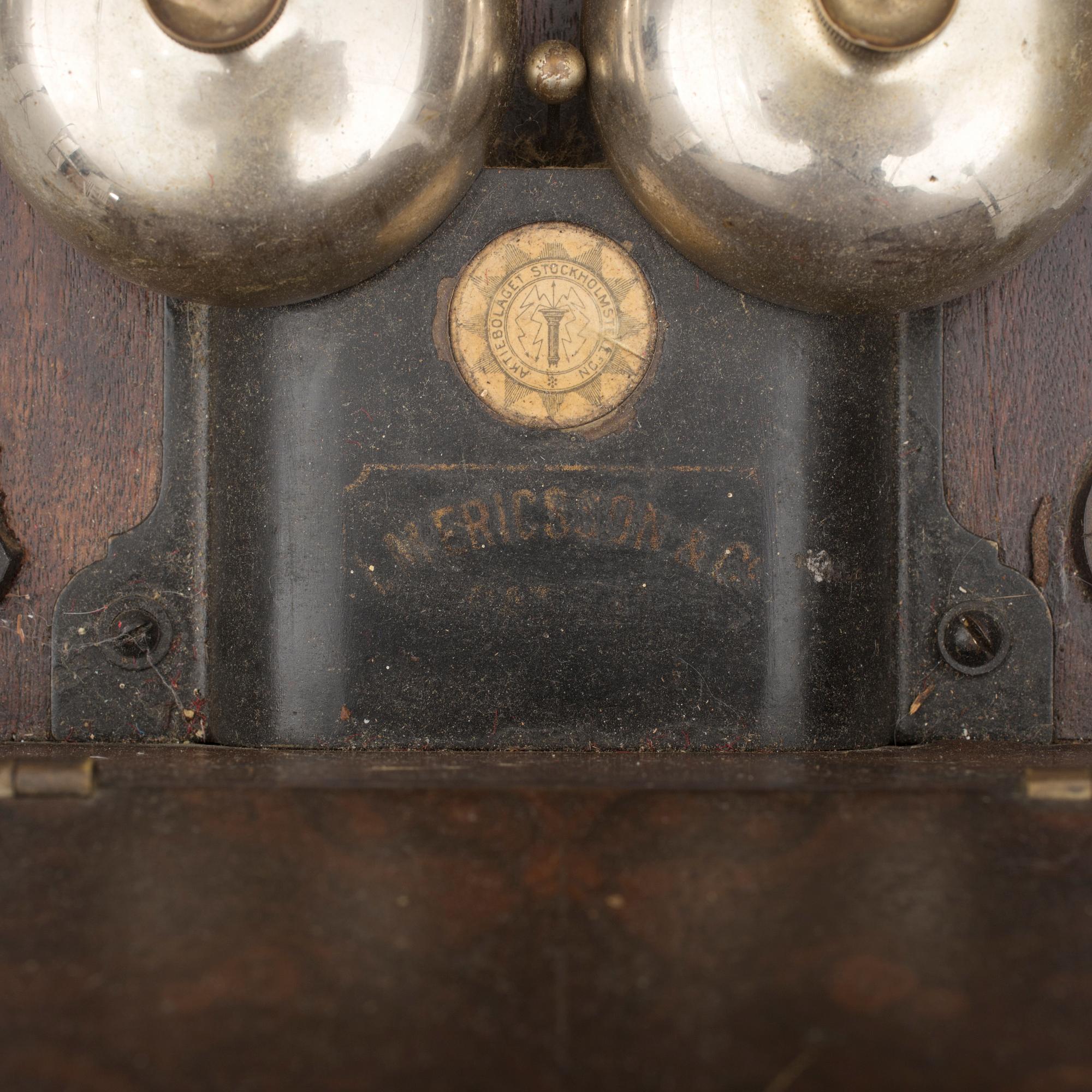 VÄGGTELEFON, LM Ericsson & Co, Stockholm, omkring år 1900.