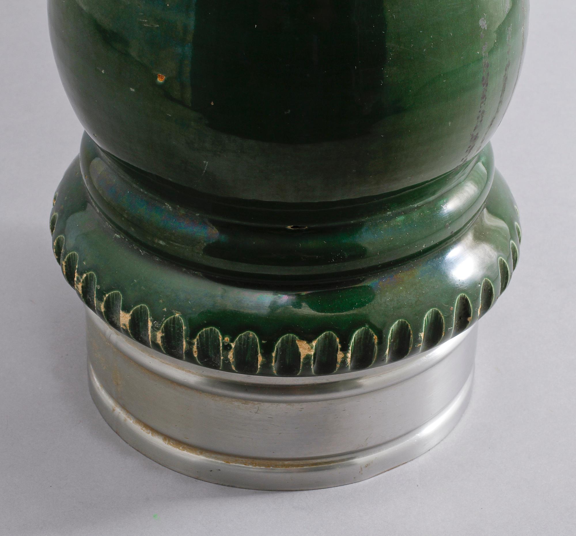 ÖLTAPP, keramik och vitmetall, 1900-talets slut.