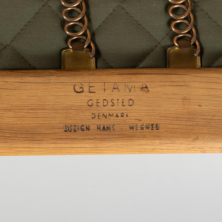 Hans J. Wegner, a model 'GE-290' sofa, Getama, Gedsted, Denmark.