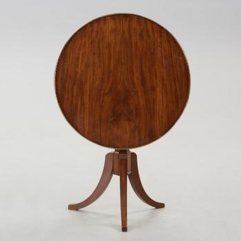A late gustavian mahogany folding table c. 1800.