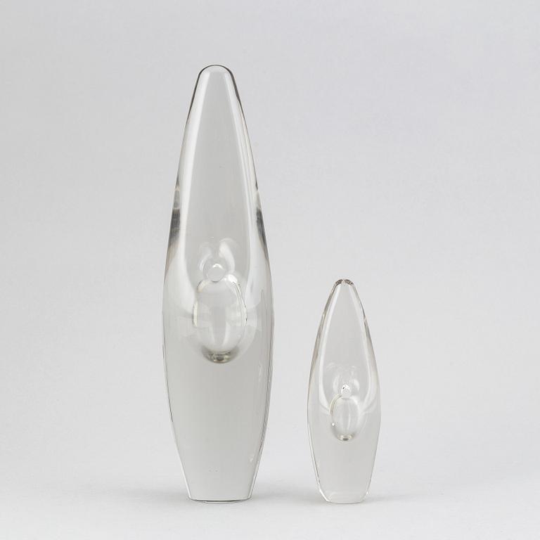 Two 'Orkidé' sculptures/vases by Timo Sarpaneva, Iittala, one dated 1957.