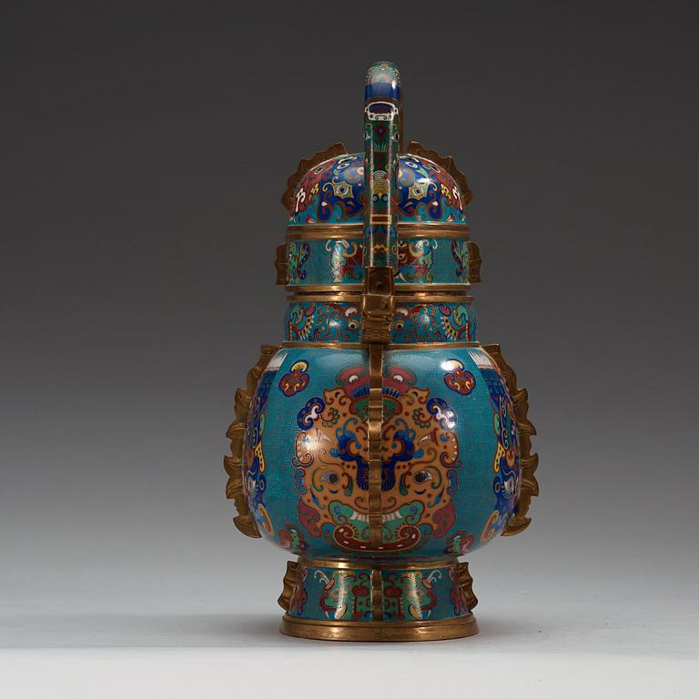 A cloisonné ceremonial ewer with cover, late Qing dynasty/Republic.