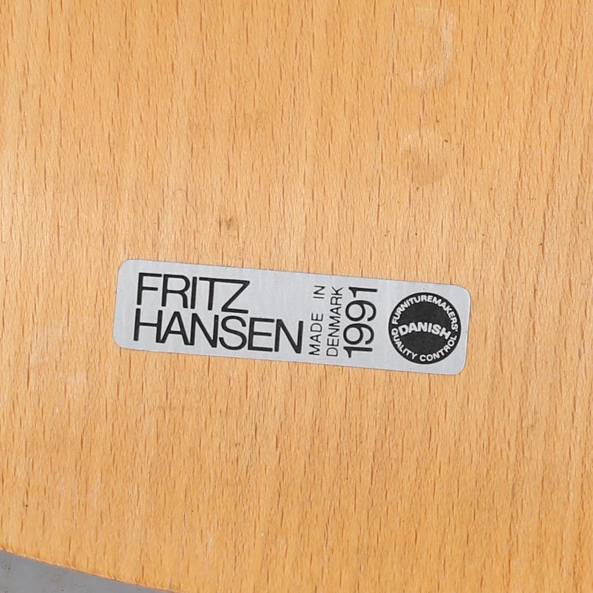 STOLAR, 2 + 4, "Sjuan", Arne Jacobsen, Friitz Hansen, 1991.